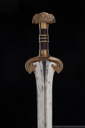 THE SWORD OF ÉOWYN™