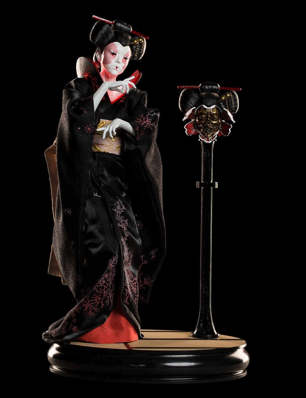 GEISHA - 1:4 SCALE MIXED MEDIA FIGURE