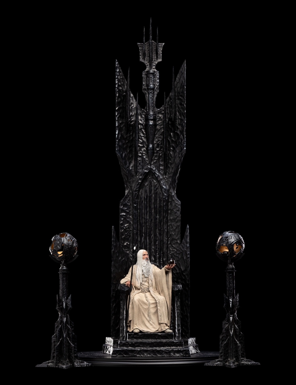 File:Sauron replica.jpg - Wikimedia Commons